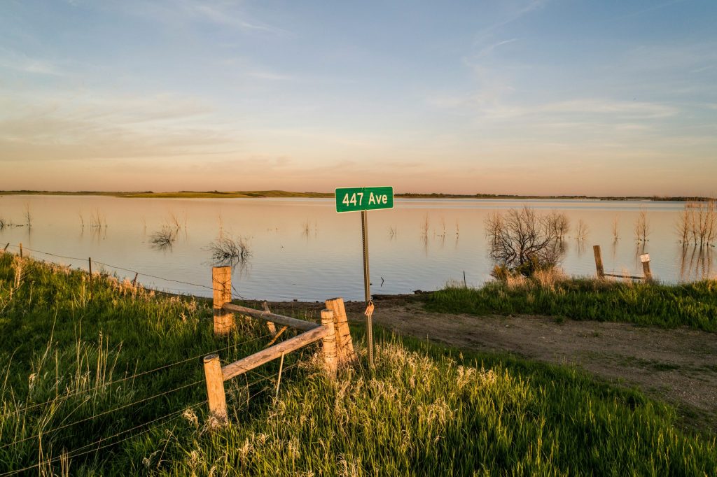 Boat ramps in South Dakota with public launches, lake and river access points, and ramp directions and details.