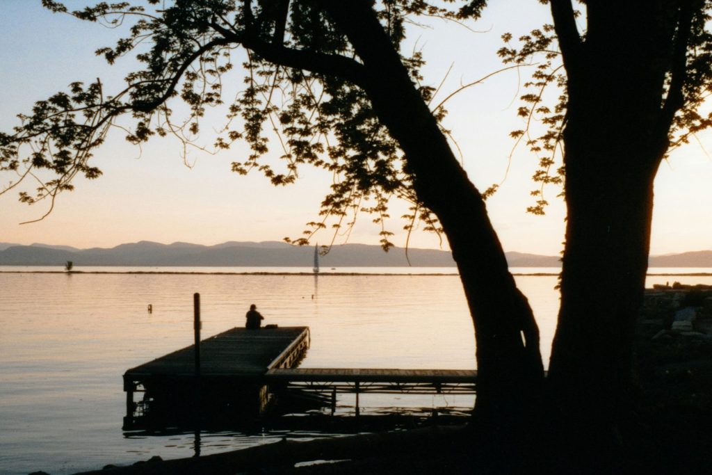 Boat ramps in Vermont with public launches, lake access points, and ramp details with maps and directions.